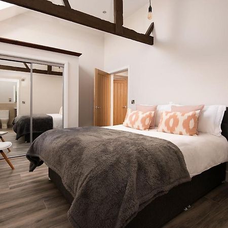 Вилла The Steading At West Lyham Четтон Экстерьер фото